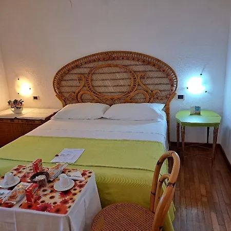 Il Profumo Di Ginestre 3*